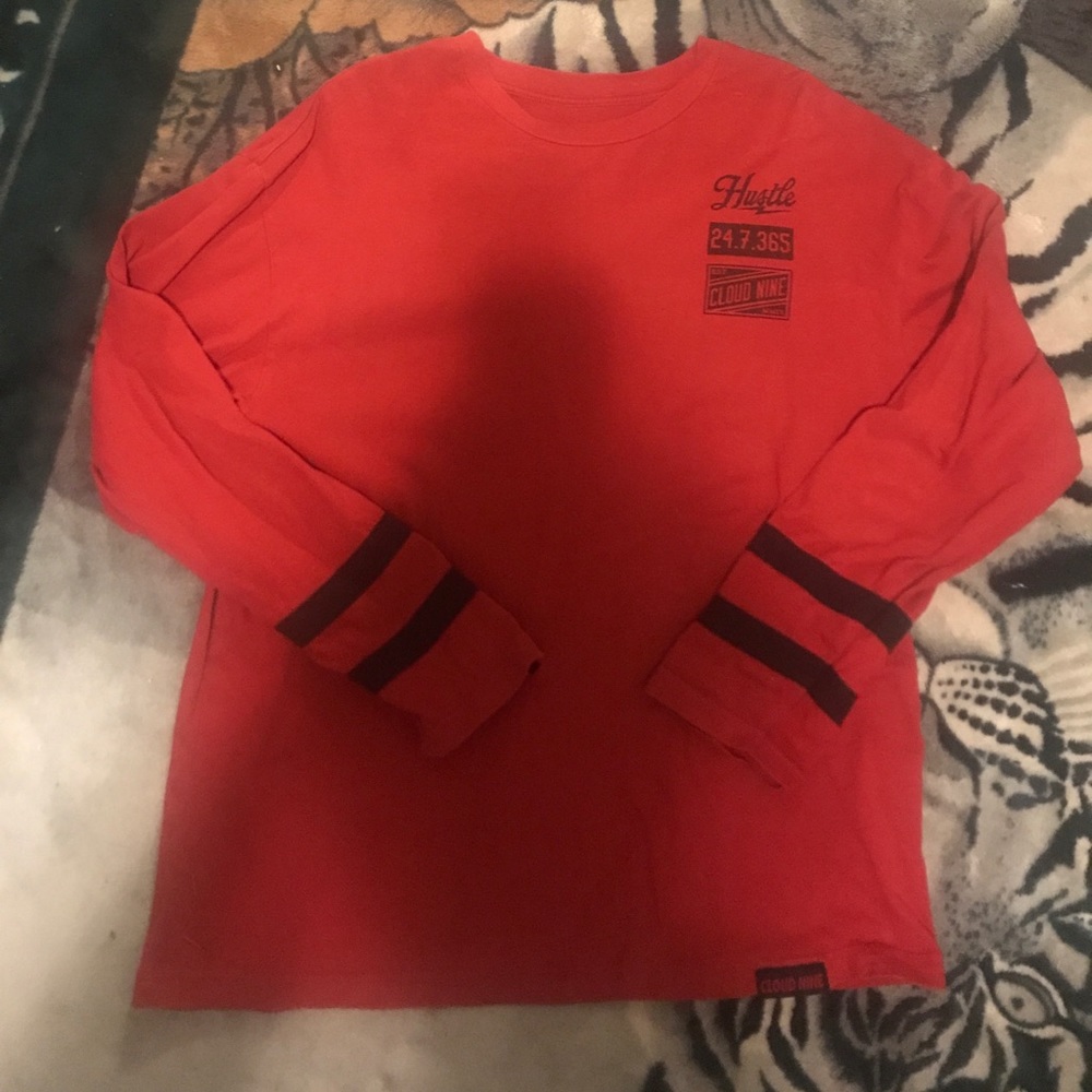HUSTLE RED LONG SLEEVE SHIRT