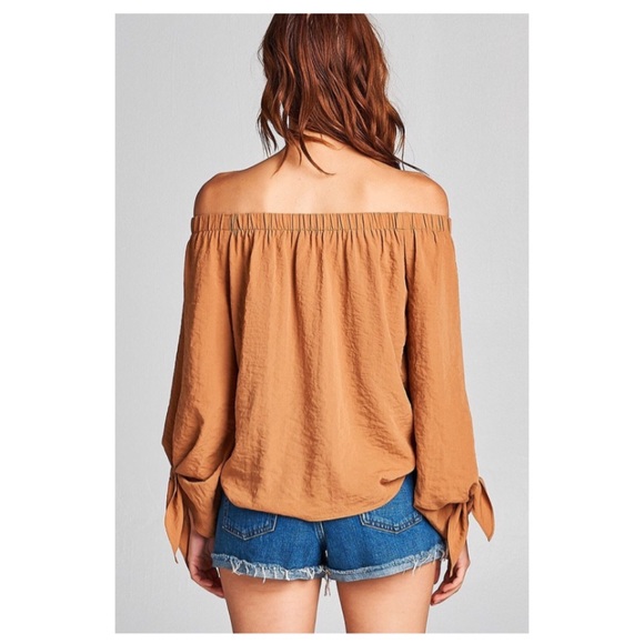 🎉Host pick 🎉long sleeve self tie top - Picture 2 of 2