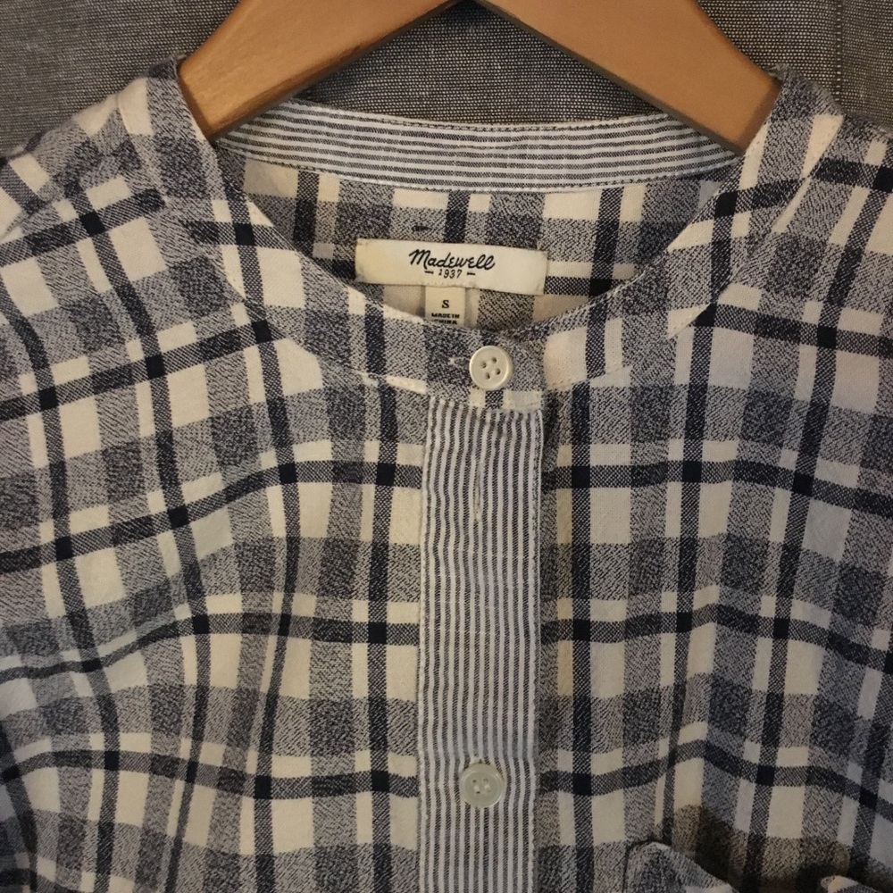 Madewell Mandarin Collar size small