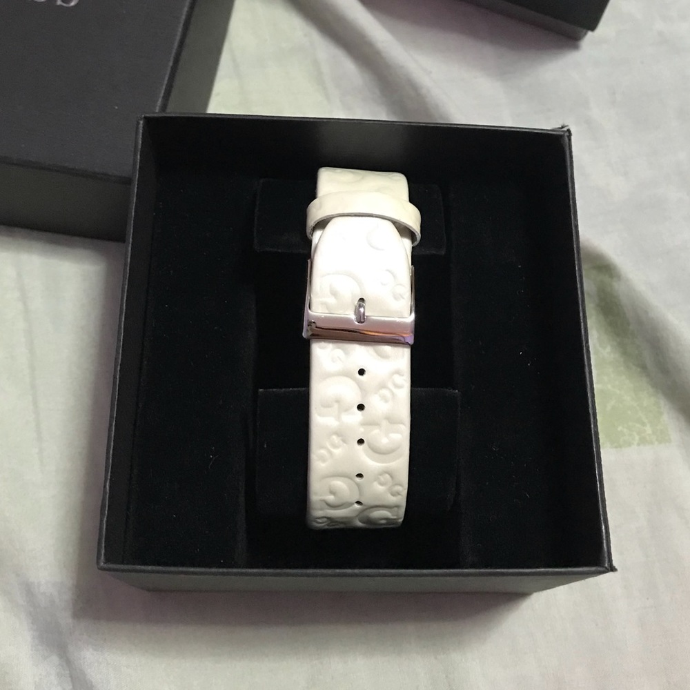 Guess Watch - Picture 2 of 4