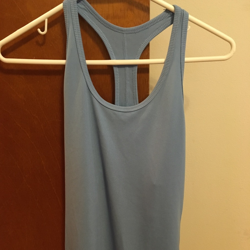 Nike exercise tank top
