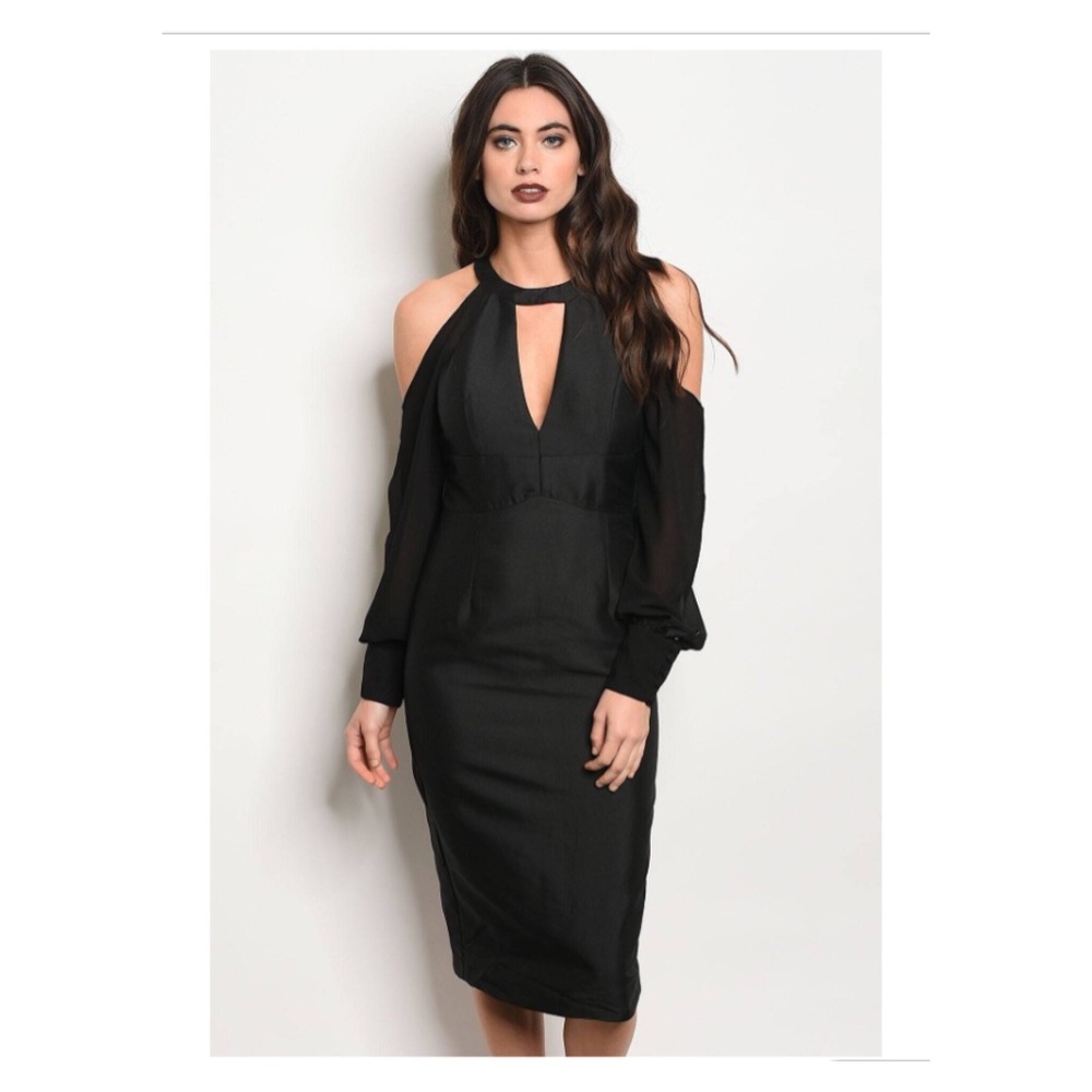 ✔️Just in✔️long sleeve cold shoulder dress