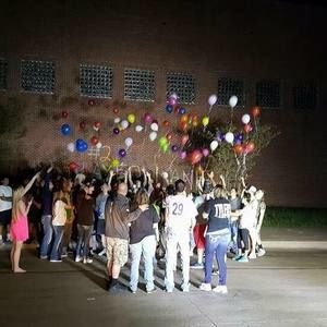 Meet your Posher, Joelly brett