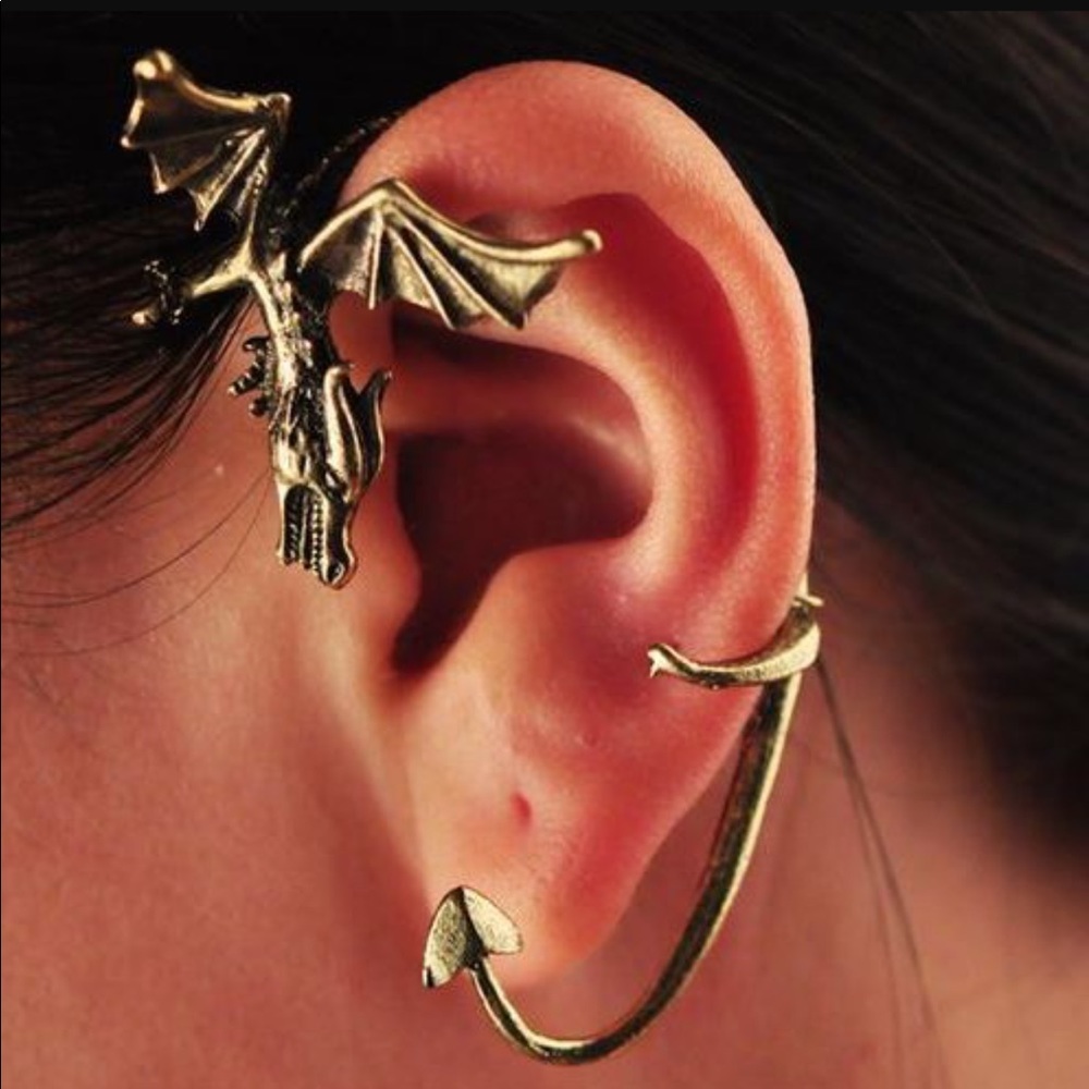 🐉Fantasy Dragon Ear Cuff- gold tone