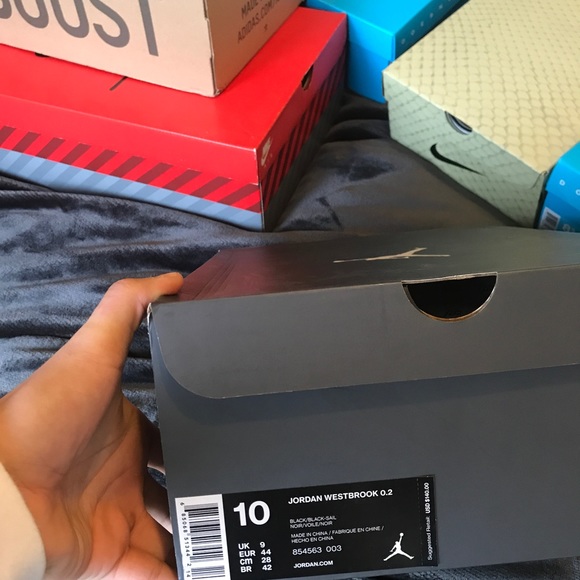 UA Yeezy Boost 350 V2 Belugas X Jordan Westbrooks - Picture 7 of 7