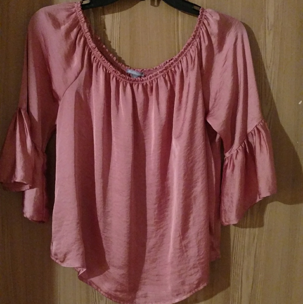 NWOT Coral Charlotte Russe top