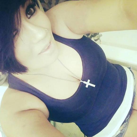 Meet your Posher, Ashley - Picture 1 of 1