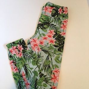 OS LULAROE HAWAIIAN LEGGINGS