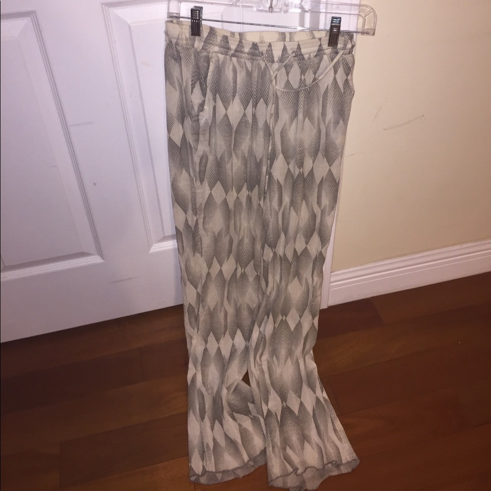 Flowy Roxy pants