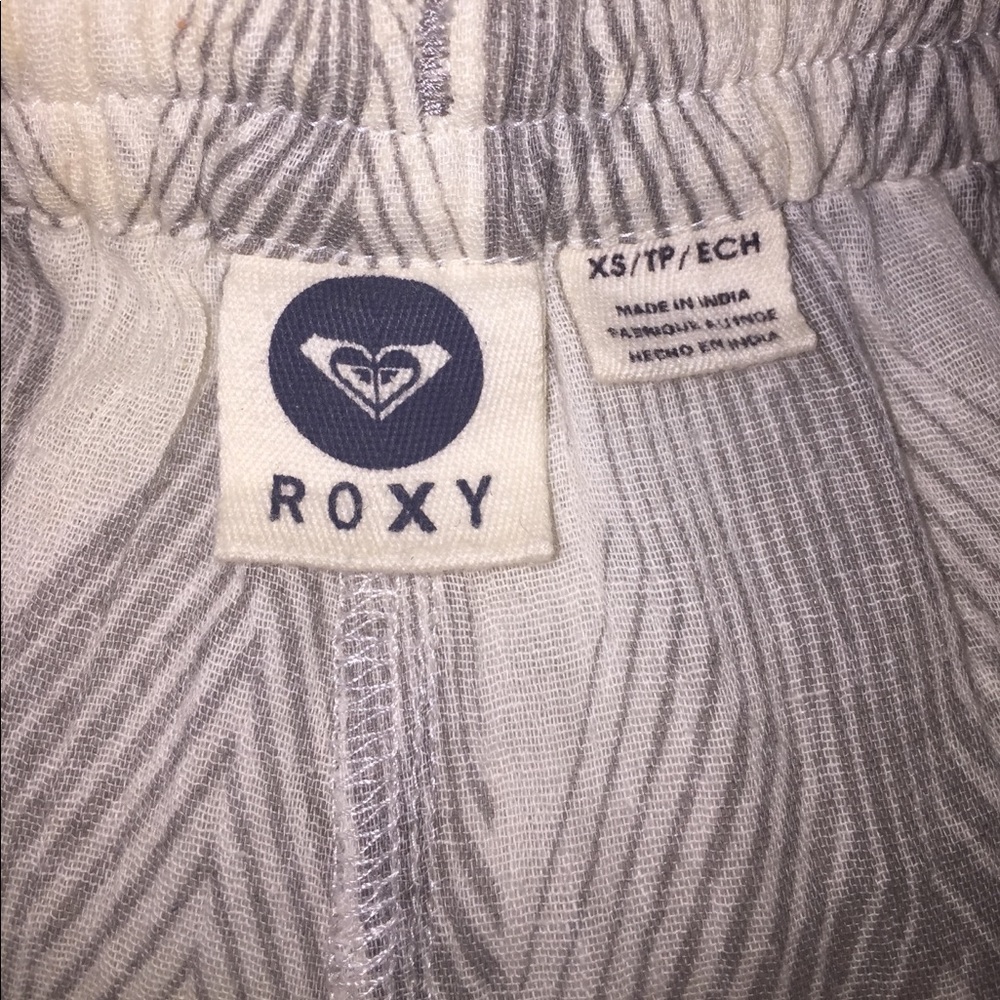 Flowy Roxy pants - Picture 3 of 3