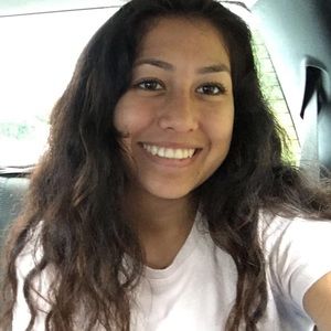 Meet your Posher, Isabel