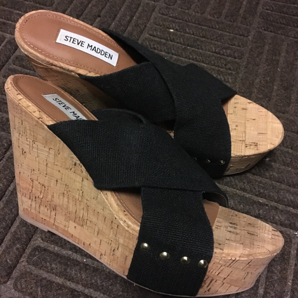 Steve Madden wedges