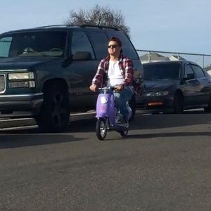 Meet your Posher, Joshua