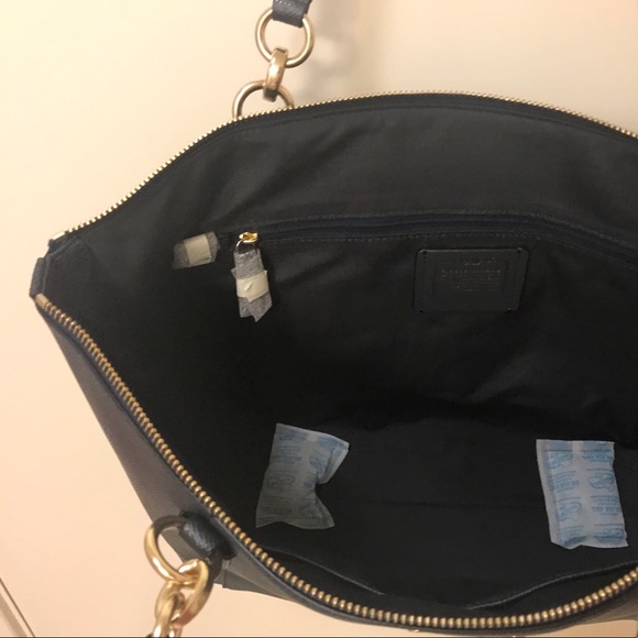 NWT Coach crossgrain leather Ava tote - Picture 3 of 6