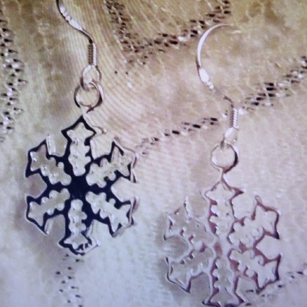 Snowflake ❄ 925 Silver Dangle Earrings