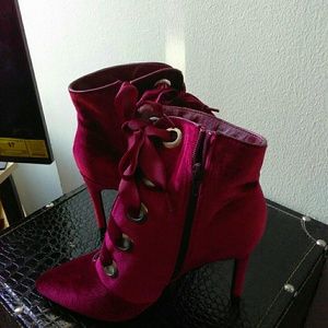 Velvet boots