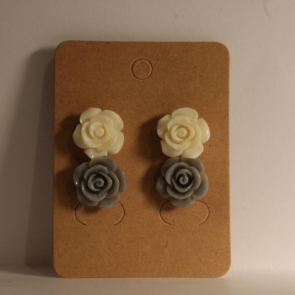 Floral earring