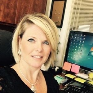 Meet your Posher, Tina