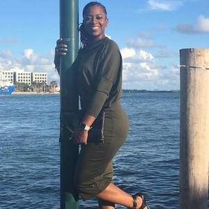 Meet your Posher, Nadia