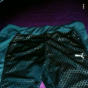 Black,grey,white and silver puma leggings