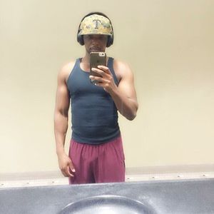 Meet your Posher, Eric