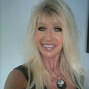 Meet your Posher, Ronna