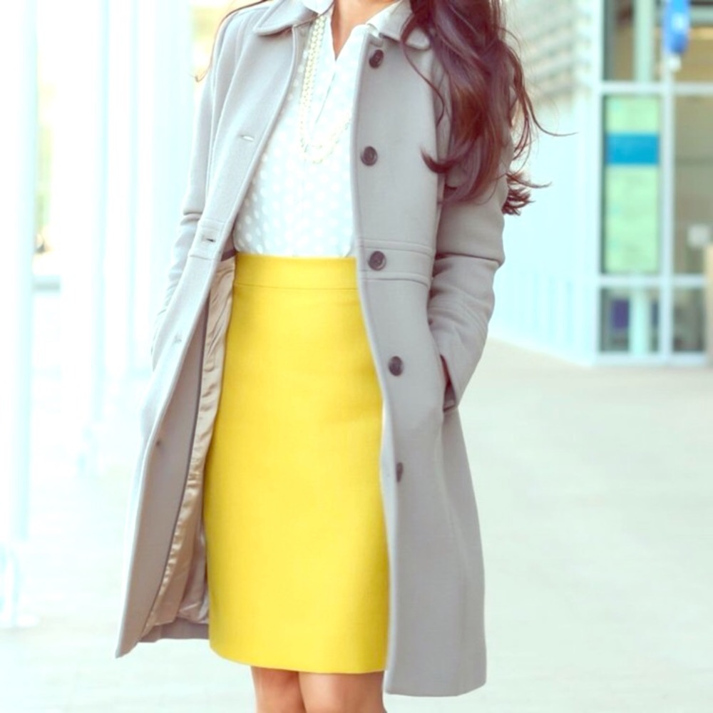 Refined J crew number 2 pencil skirt.