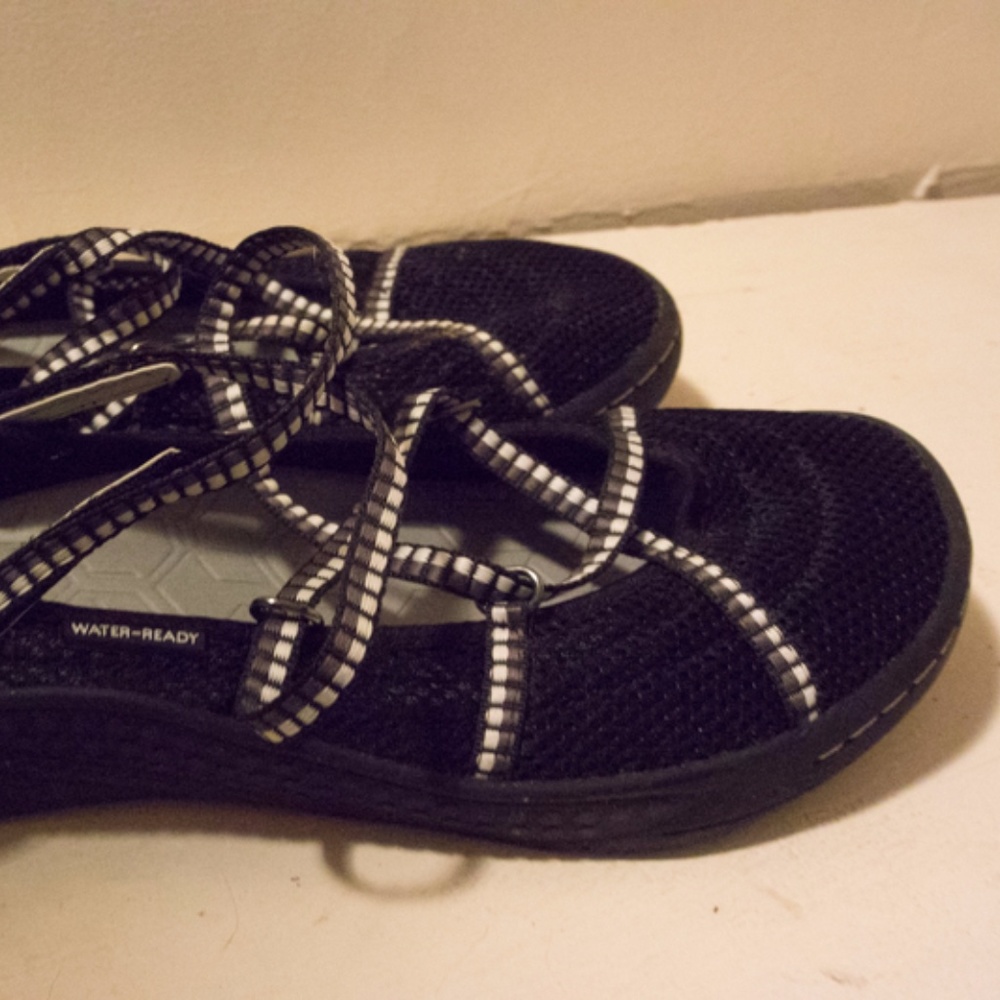 SOLD Walking + Water Shoes - New!