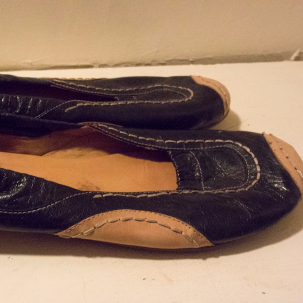 SOLD Quirky, Super Cute Flats