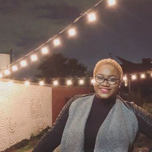 Meet your Posher, Danielle