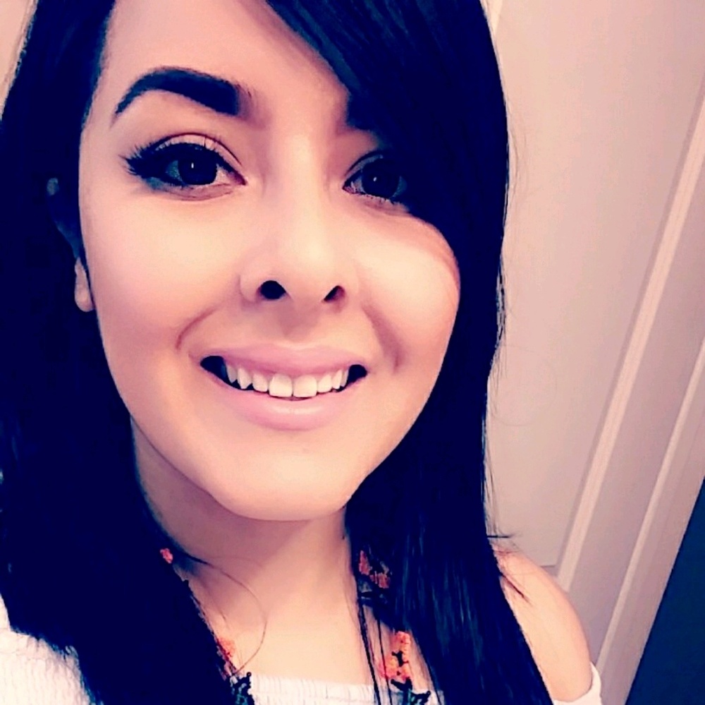 Meet your Posher, Priscilla