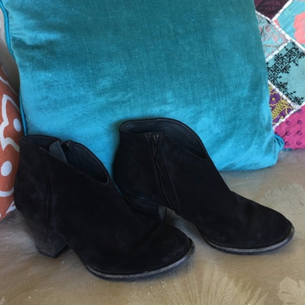 Paul Green black booties