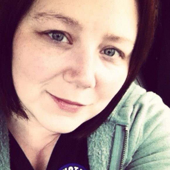 Meet your Posher, Deanna - Picture 3 of 4