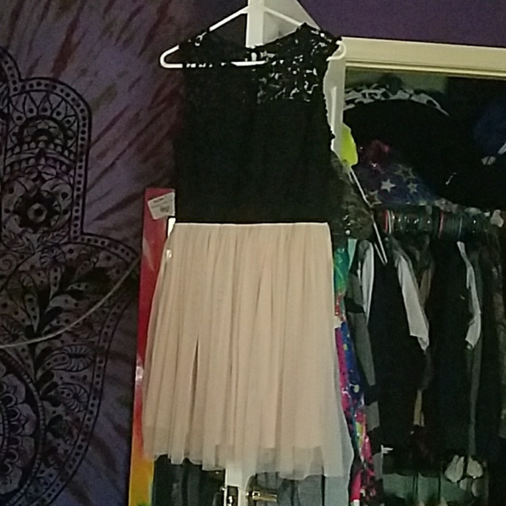 NWOT Black and peach dress