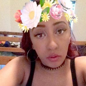 Meet your Posher, Jasmine
