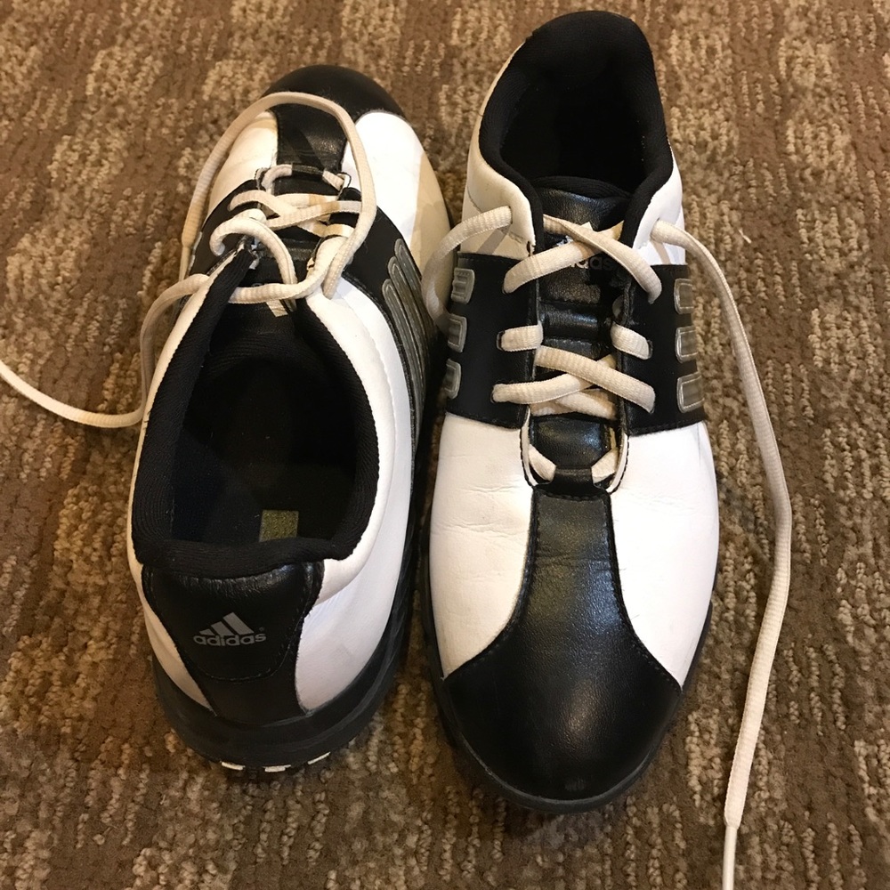 Boys golf shoes