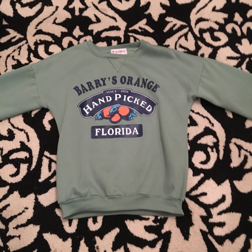 Vintage crew neck