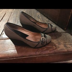 Michael kors wedge heel pumps size 10