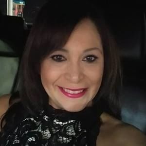 Meet your Posher, Connie