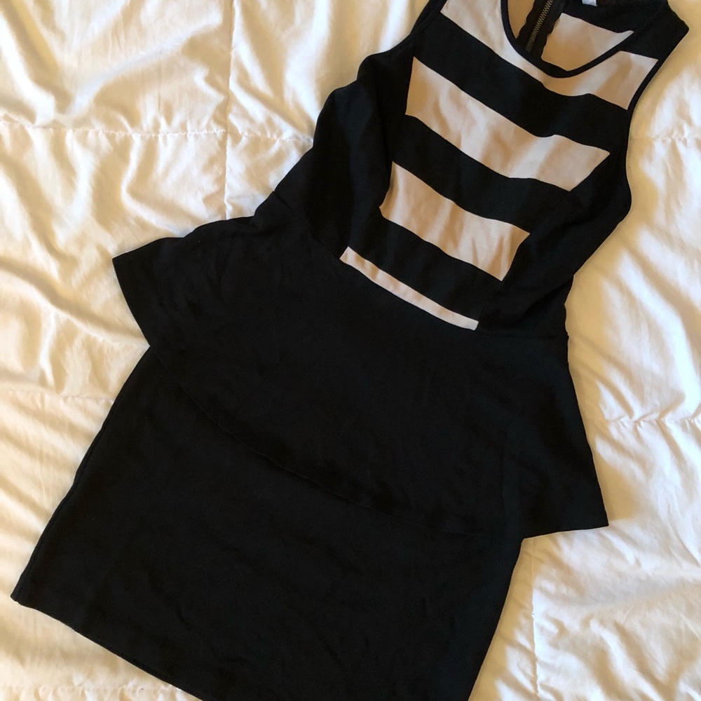 Kensie Peplum Dress (Medium)