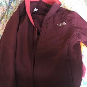 Women’s North Face Jacket