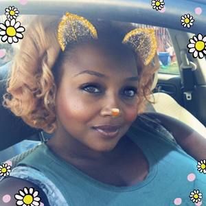 Meet your Posher, Erica