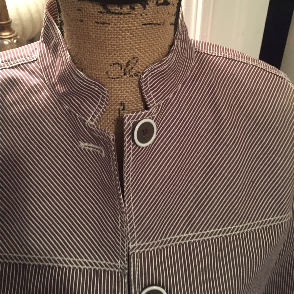 Jacket - Picture 3 of 5