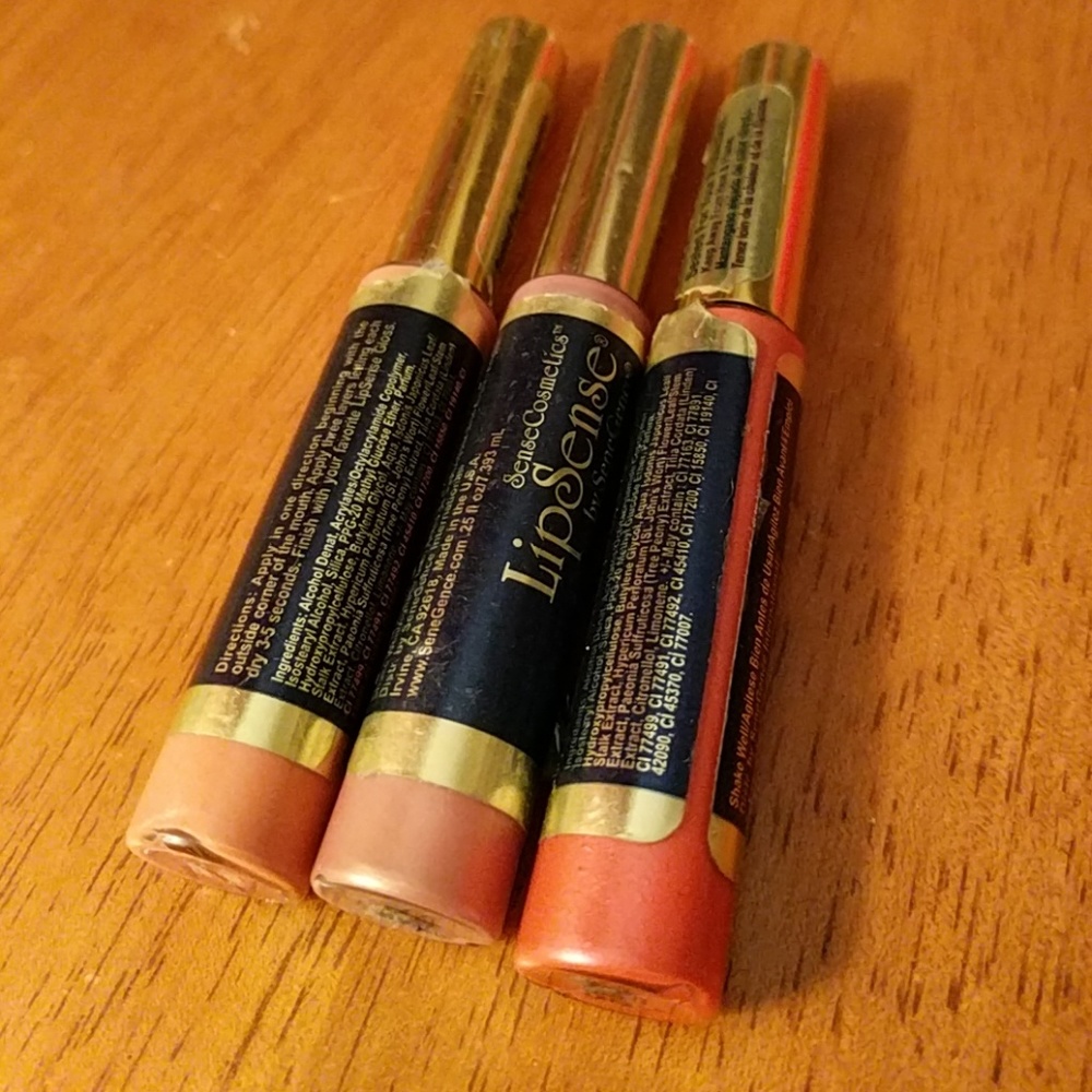 SOLD - Lipsense colors
