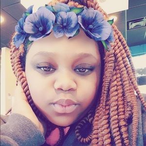 Meet your Posher, Antonasia