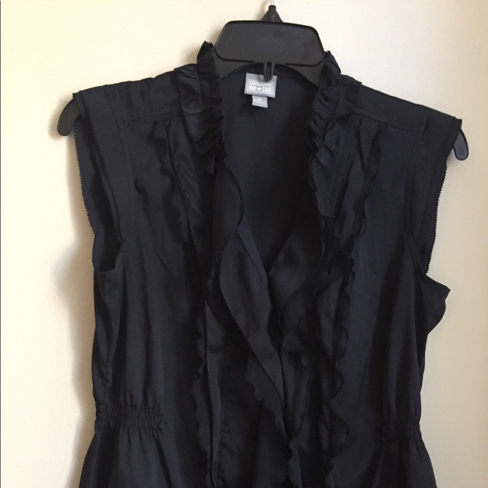 Black Ruffled Sleeveless Blouse - Size S
