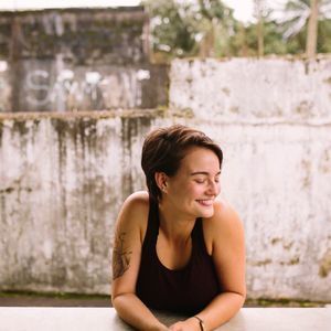 Meet your Posher, Kendra