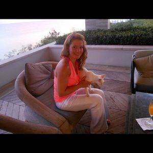 Meet your Posher, Sara