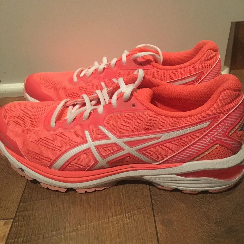 Asics | Neon Pink | size 9.5