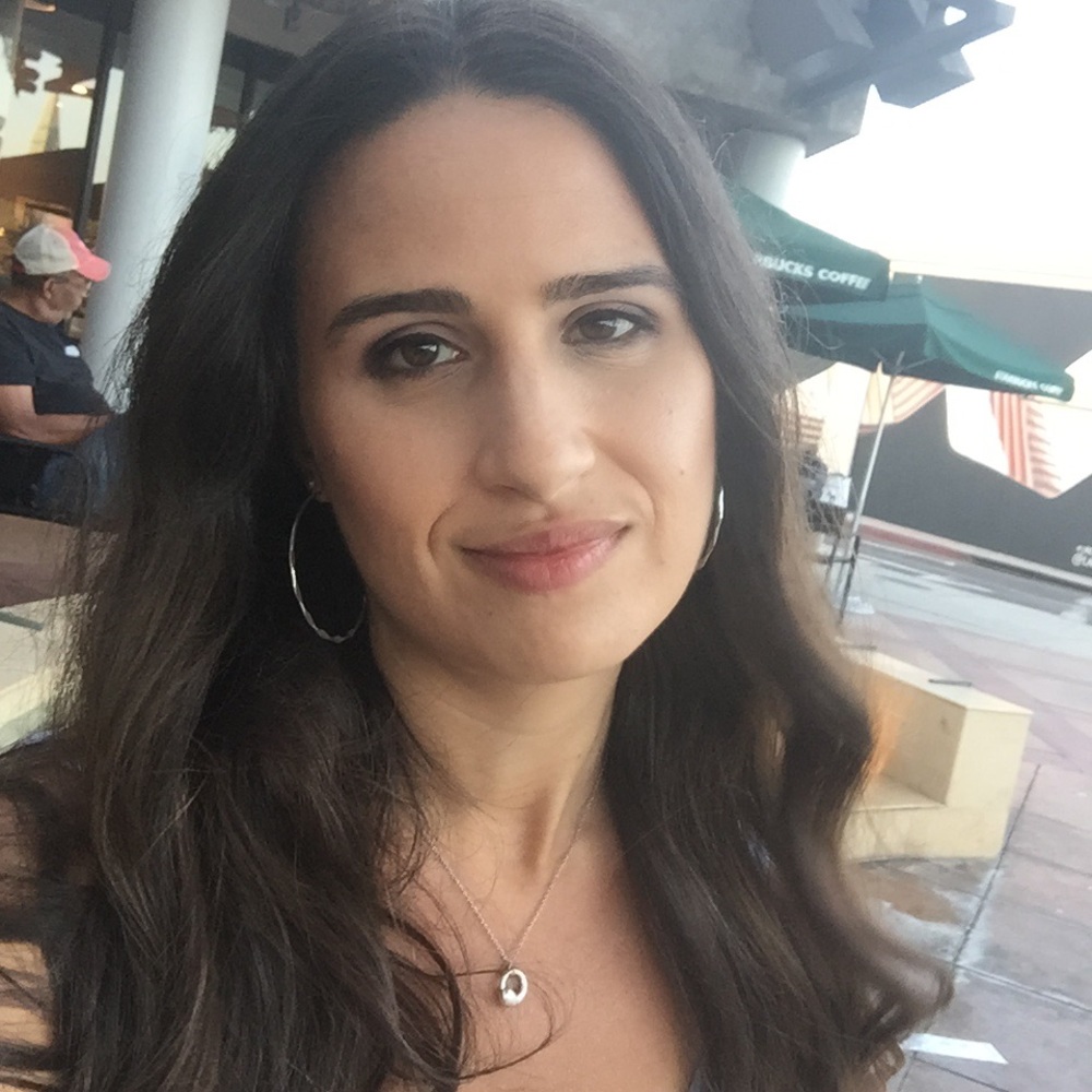 Meet your Posher, Laura